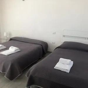 Aurasol Apartment